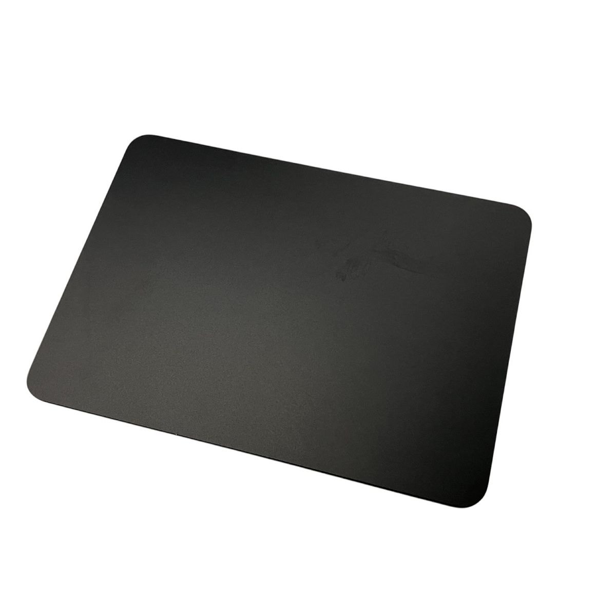 Apple Magic Trackpad2 トラックパッド　中古 Apple Magic Trackpad 2 トラックパッド A1535 PC周辺機器 アップル