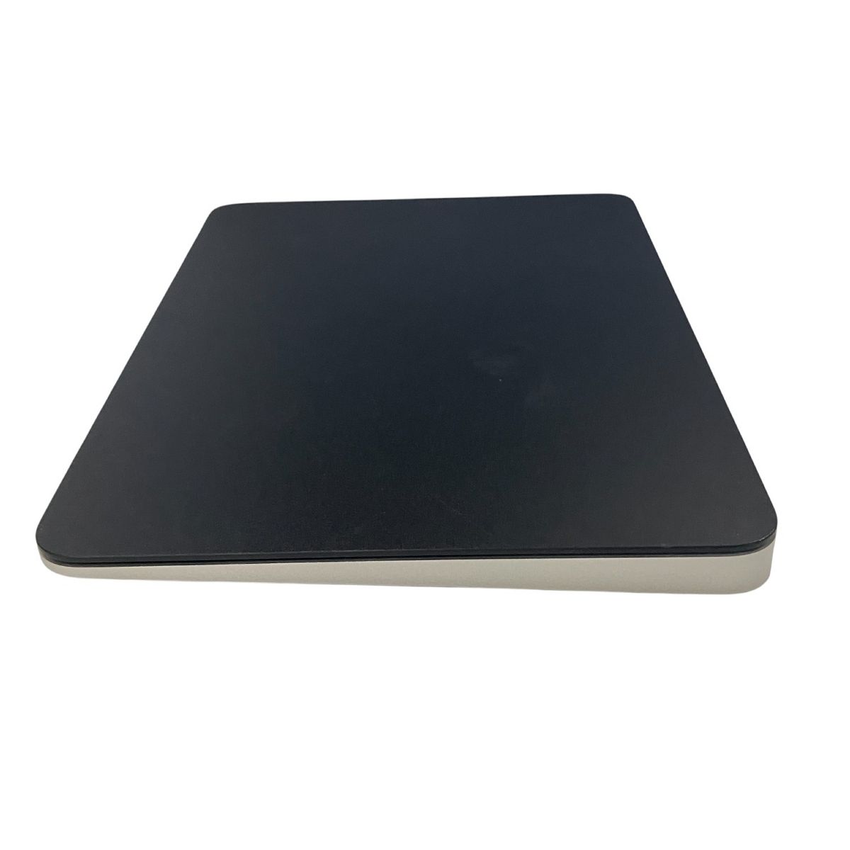 Apple Magic Trackpad2 トラックパッド　中古 Apple Magic Trackpad 2 トラックパッド A1535 PC周辺機器 アップル