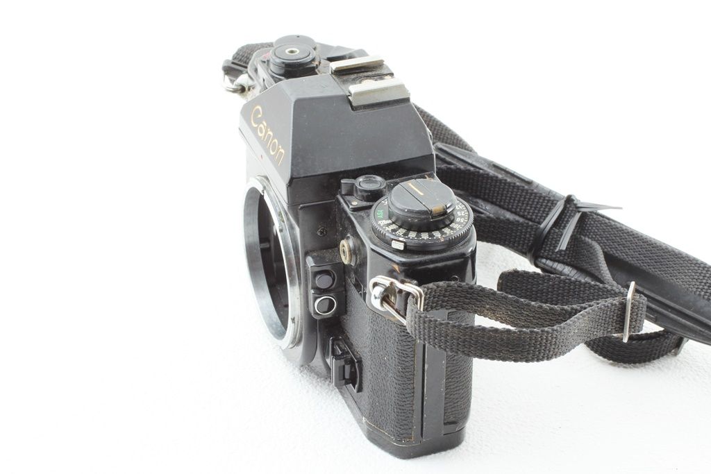 格安 Canon キヤノン A-1 FD 50/1.4 SSC レンズ付き フィルム 一眼