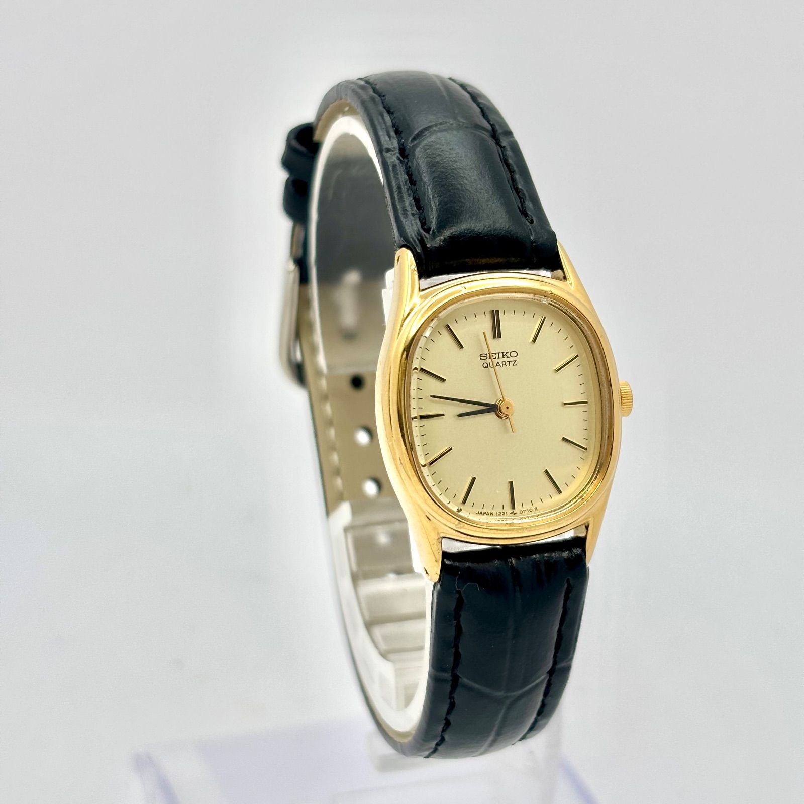 新品電池】SEIKO セイコー レディース 腕時計 ゴールド オーバル 1221