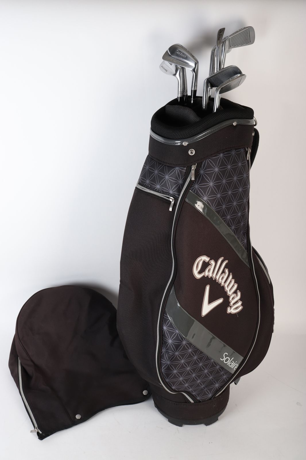 Callaway Solaire ゴルフバッグ Titleist クラブ セット アイアン 7本 ウェッジ 1本 キャロウェイ タイトリスト R2601-019 Callaway Solaire ゴルフバッグ Titleist クラブ セット アイアン 7本