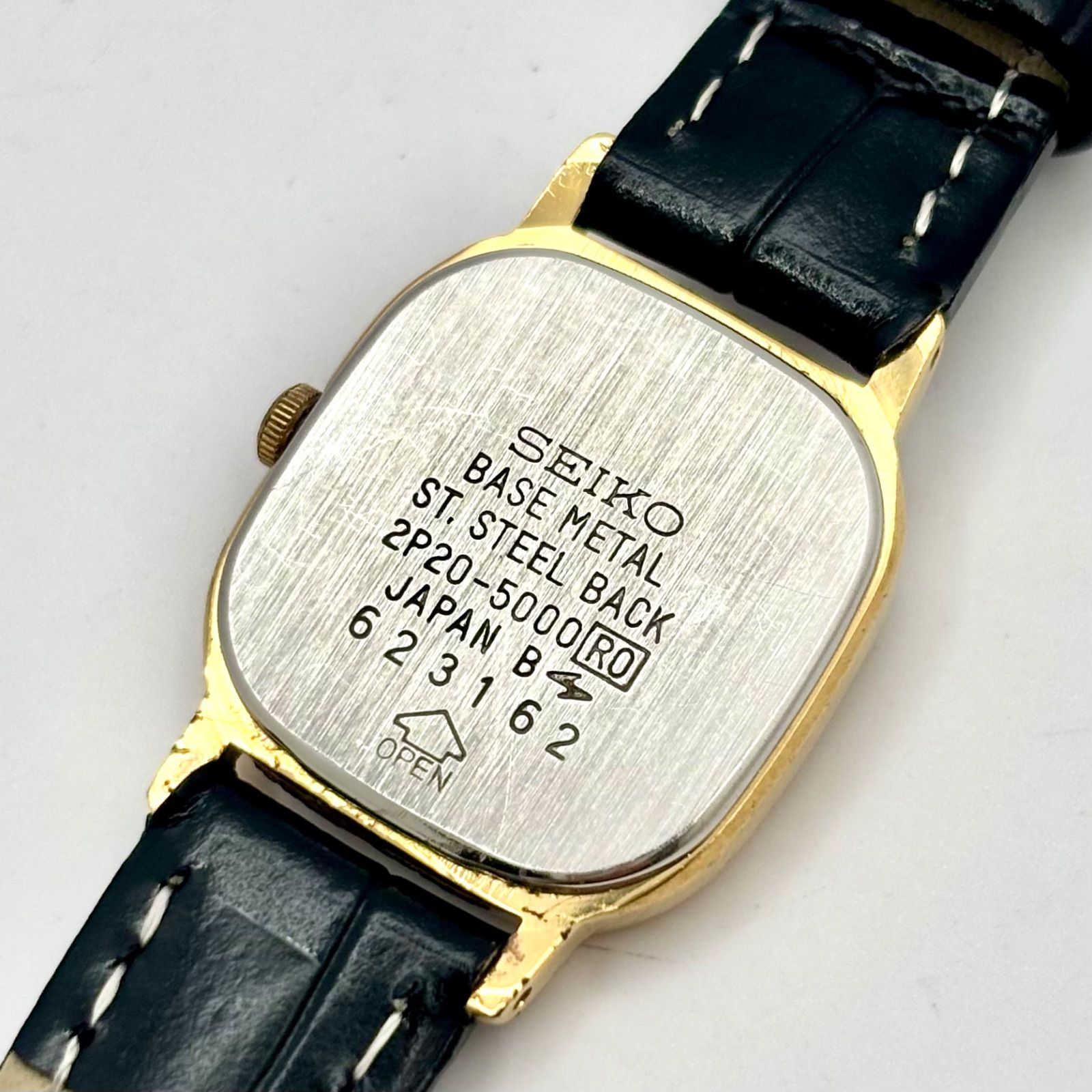 新品電池】SEIKO セイコー レディース 腕時計 ゴールド スクエア 2P20 