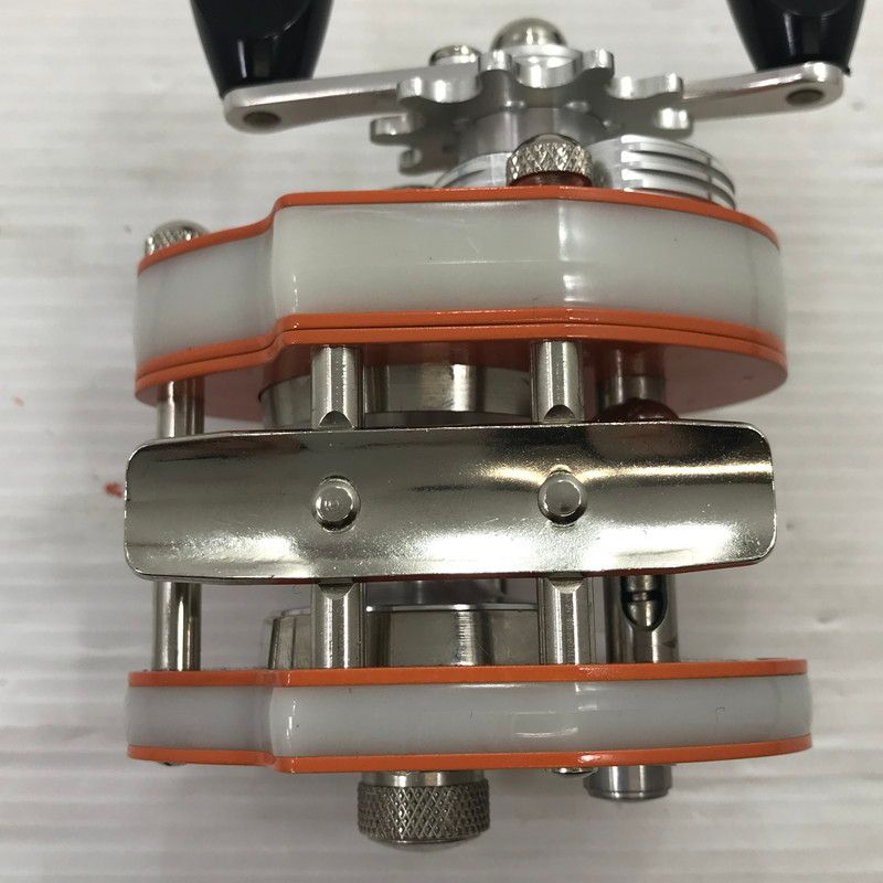 中古品】 FROG PRODUCTS フロッグプロダクツ トイマシーンZERO 右