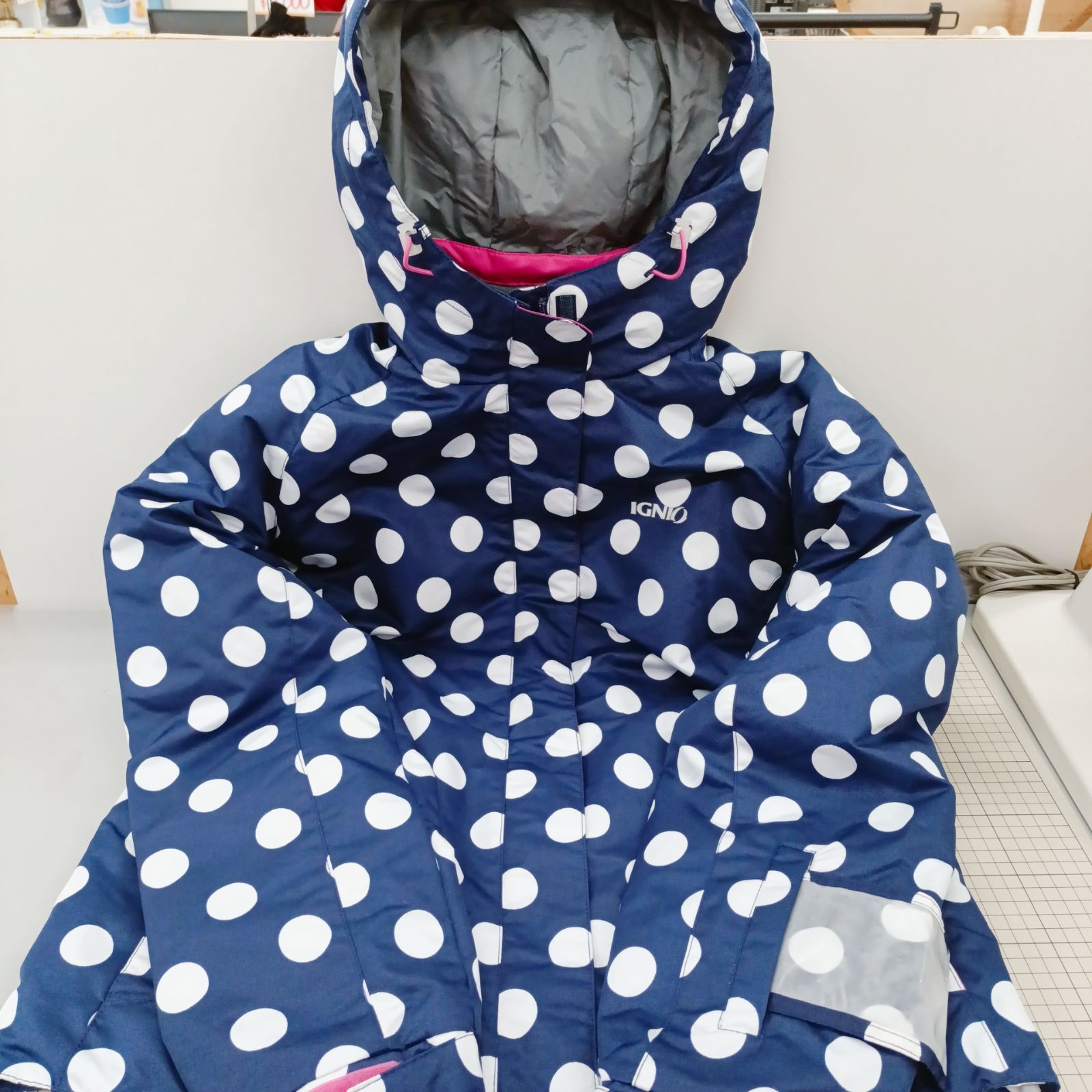 美品】イグニオ IGNIO スキーウェア 上下セット ドット柄 レディース O 