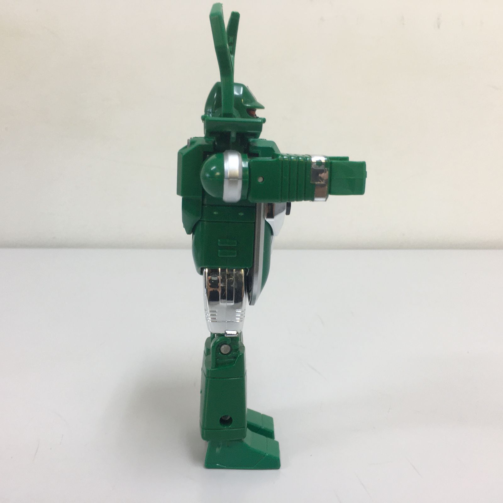 ○ビーロボカブタック スーパーチェンジシリーズ クワジーロ