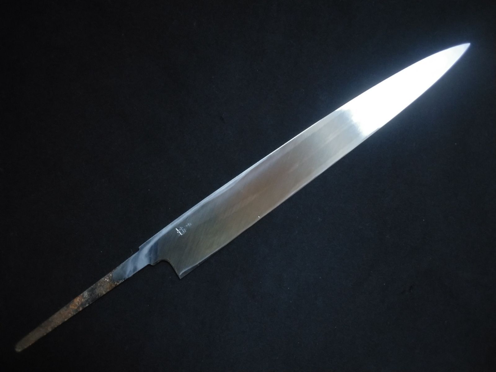 堺業務用刃物メーカー直売 八寸 柳刃包丁 左用 青二鋼 木戸仕上げ 黒檀八角水牛柄