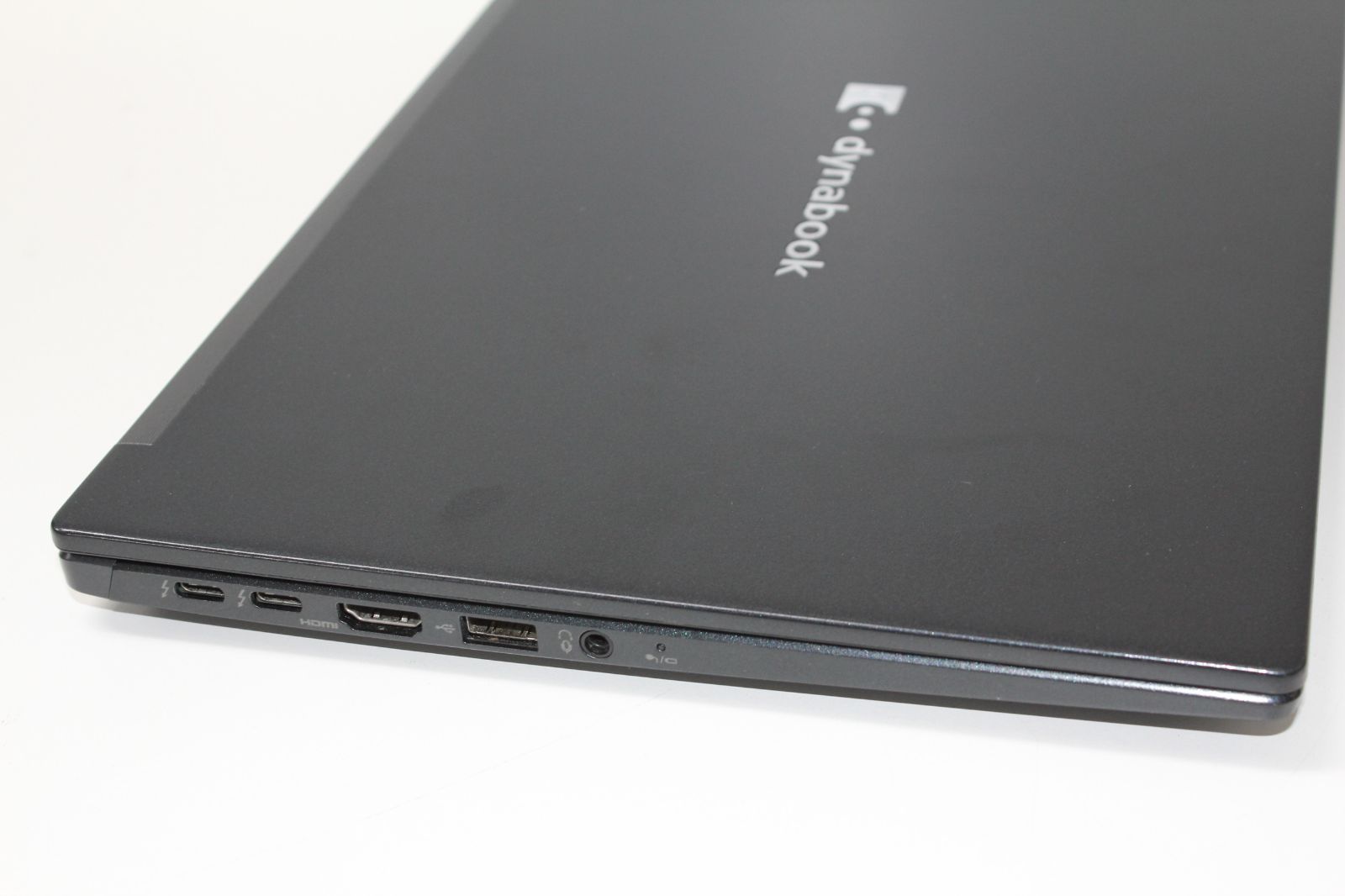 ノートPC】東芝〈dynabook G83/HV〉Intel Core i5/SSD256GB/メモリ8GB
