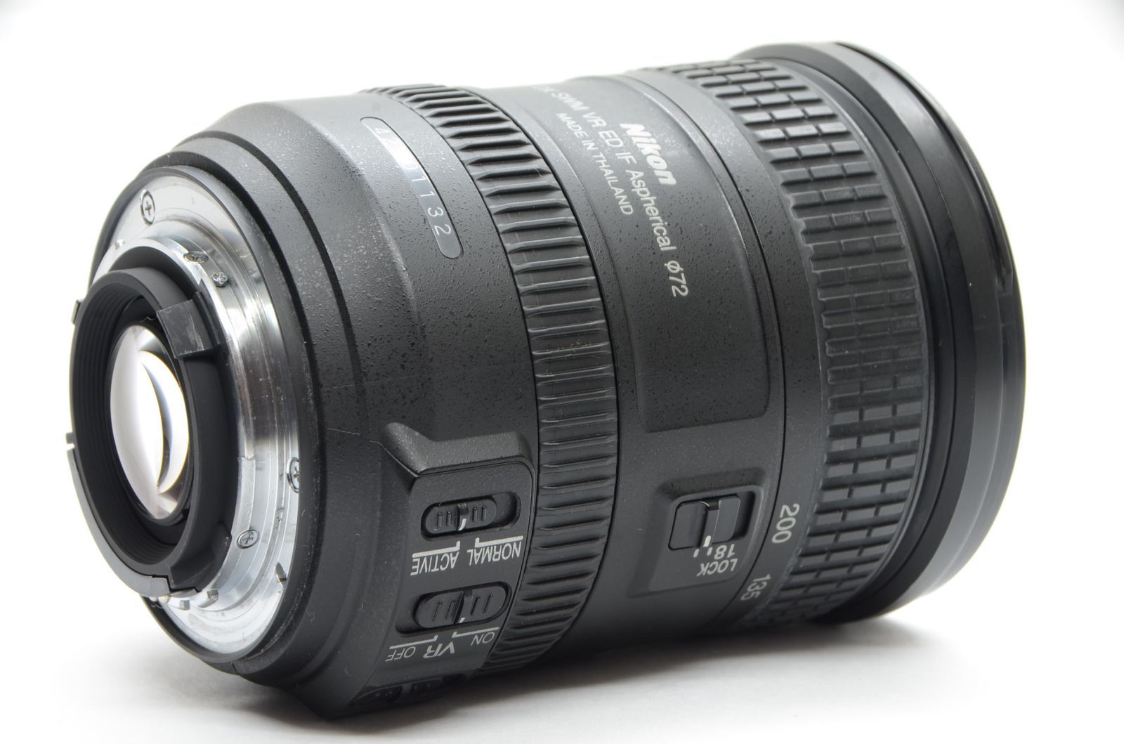 カメラ ニコン Nikon AF-S DX NIKKOR 18-200mm F3.5-5.6G ED VR II