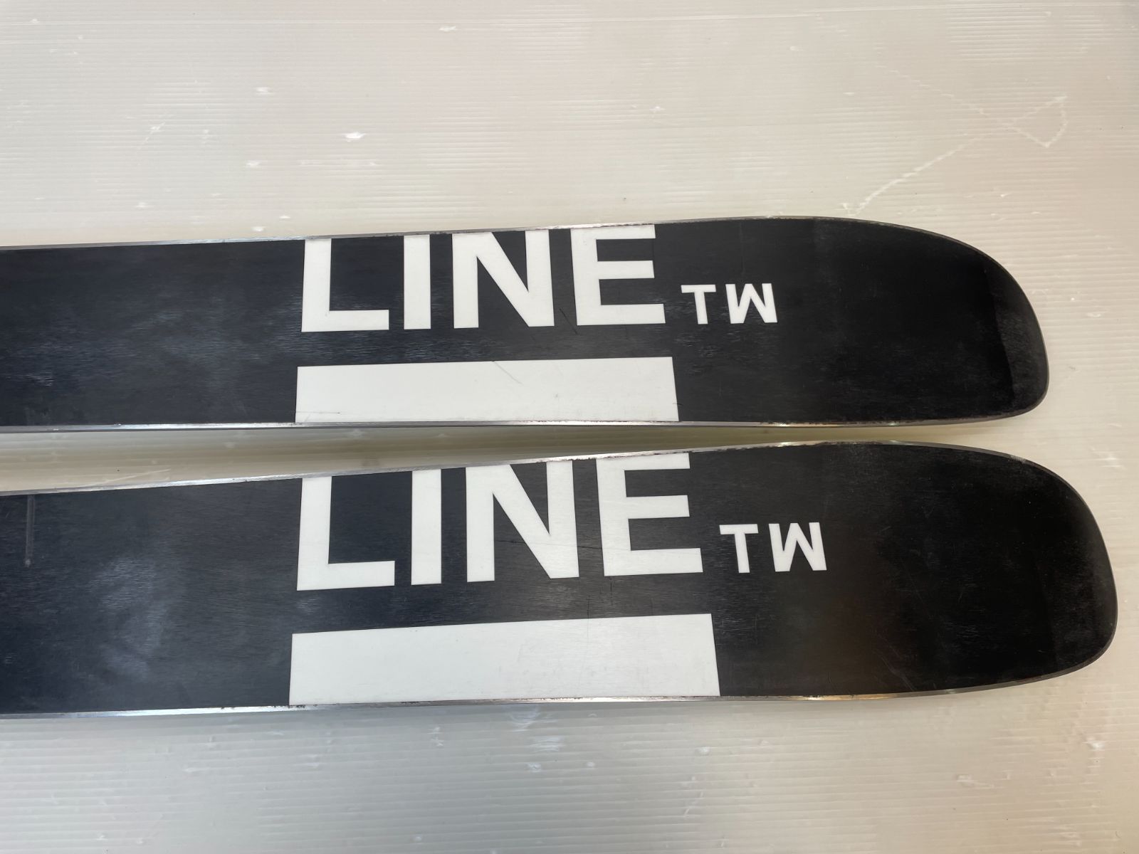 ◇メンテ済◇ スキー LINE TOM WALLISCH PRO 164 cm + MARKER SQUIRE