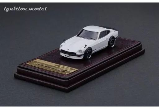 ミニカー 1 64 Nissan Fairlady Z S 30 ホワイト IG 2309