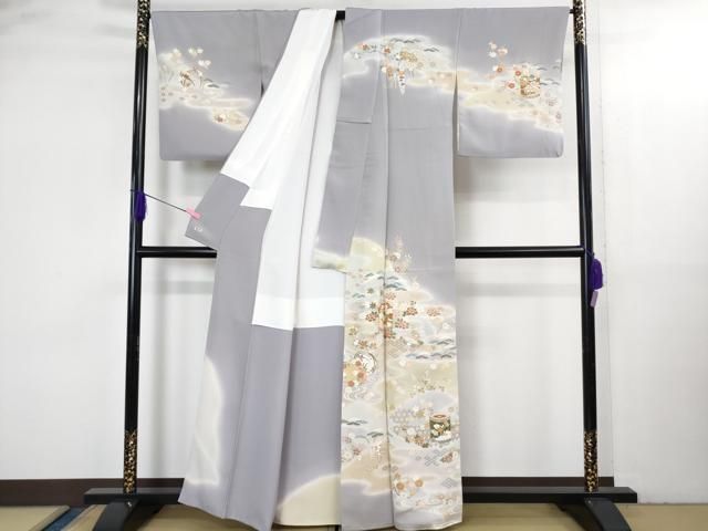 平和屋本店●極上　創業460年・千總　訪問着　駒刺繍　貝桶吉祥花文　藤鼠色地　暈し染め　金彩　三越扱い　逸品　DZAB3553kh6 平和屋本店○極上 創業460年・千總 訪問着 駒刺繍 貝桶吉祥花文 藤鼠色