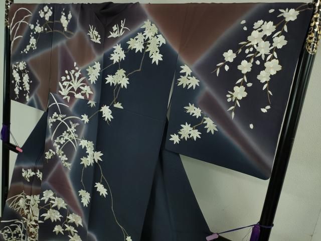 平和屋本店○極上 訪問着 総手刺繍 草花文 暈し染め 金糸 さが美扱い