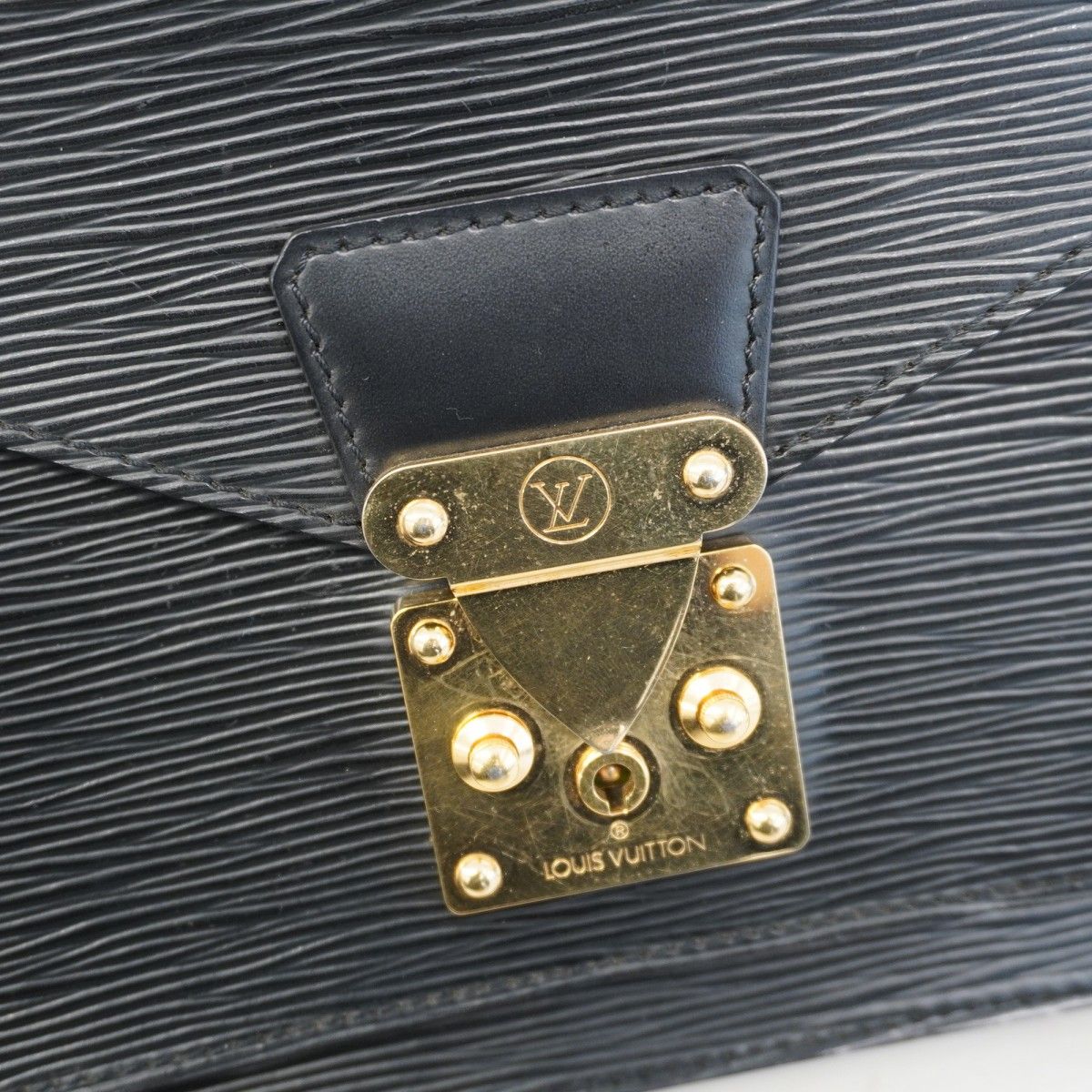 6ab1469-k】ルイヴィトン ハンドバッグ エピ モンソー M52122 ノワール