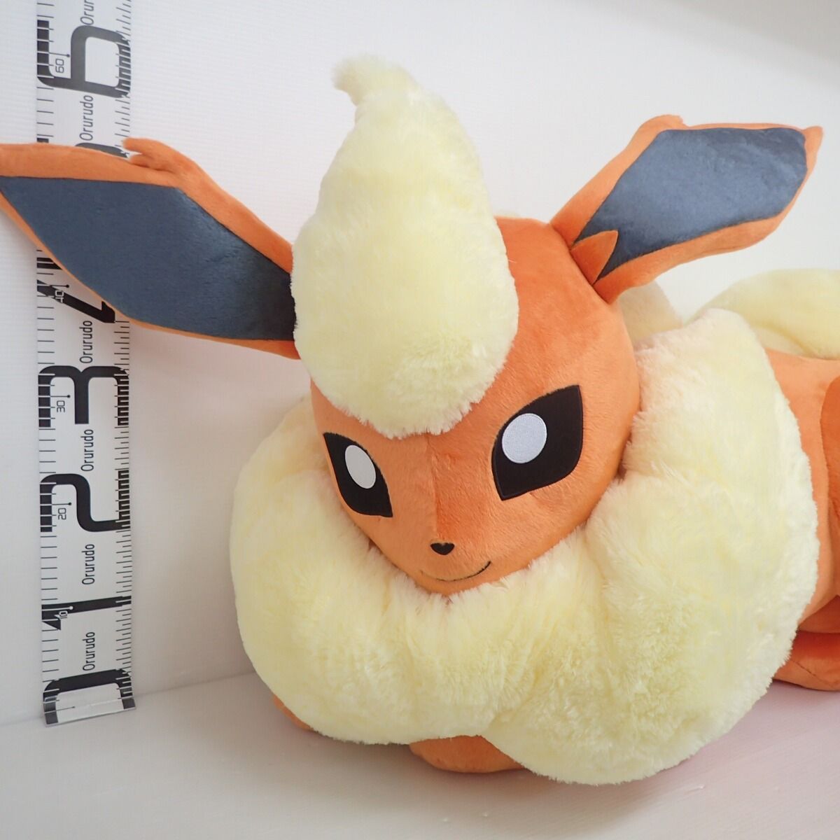 ポケモンセンター ぬいぐるみ 等身大ブースター 寝そべり 紙タグ付き