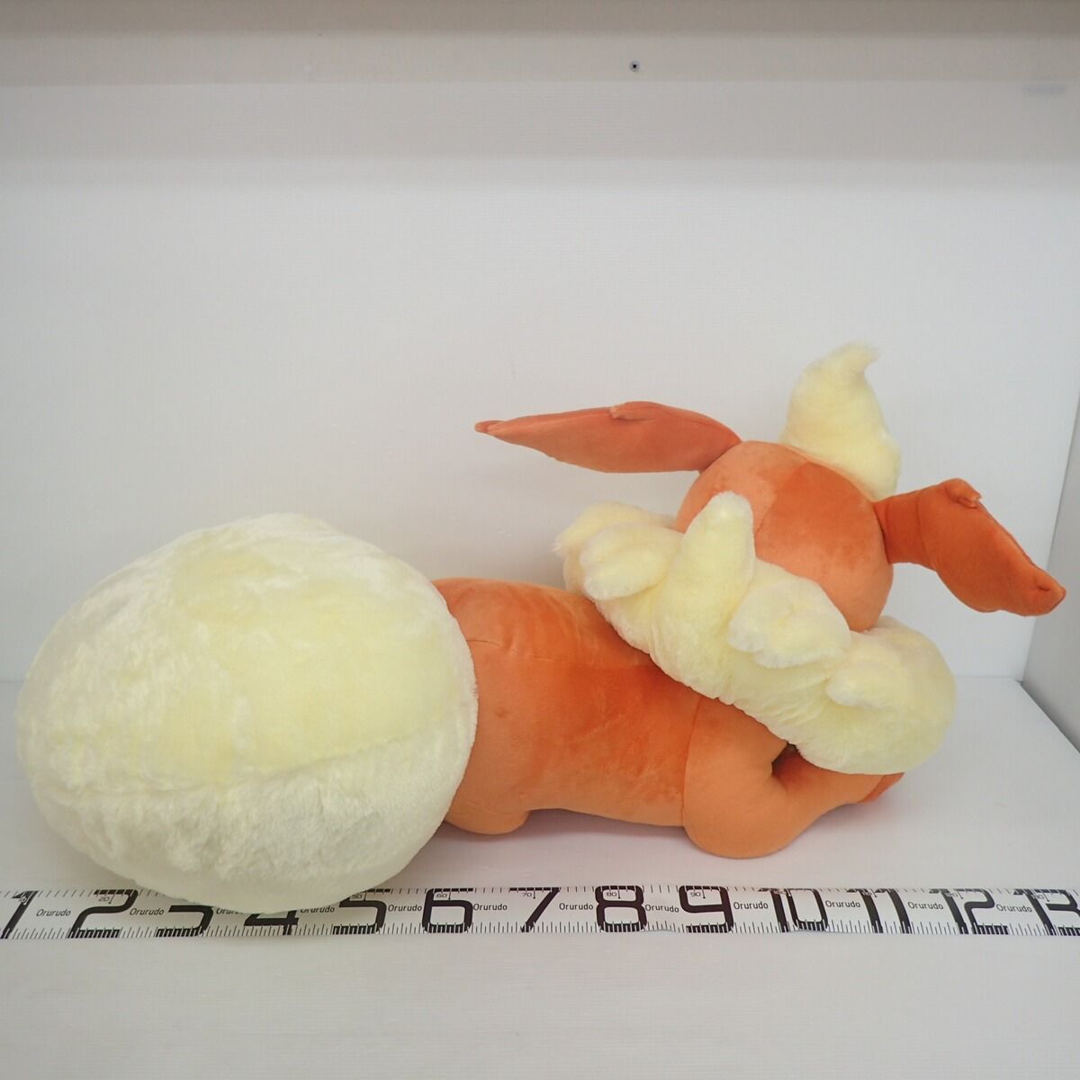 ポケモンセンター ぬいぐるみ 等身大ブースター 寝そべり 紙タグ付き