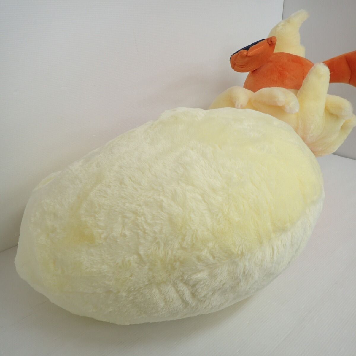 ポケモンセンター ぬいぐるみ 等身大ブースター 寝そべり 紙タグ付き