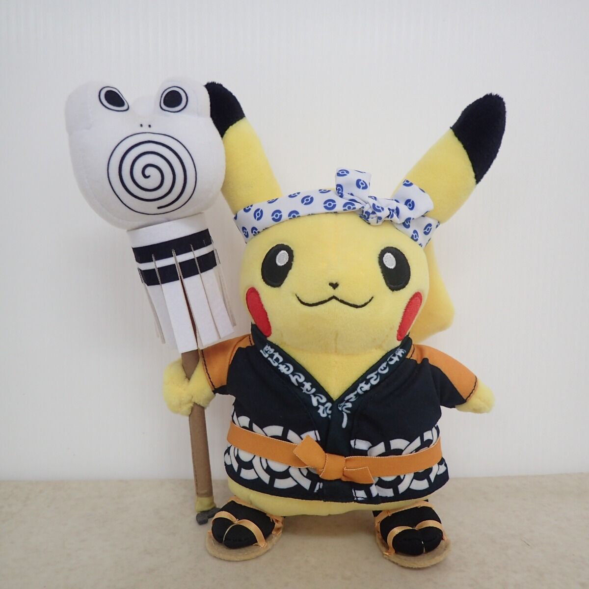 ポケモンセンター ぬいぐるみ 火消し姿のピカチュウ 紙タグなし ポケットモンスター 2018