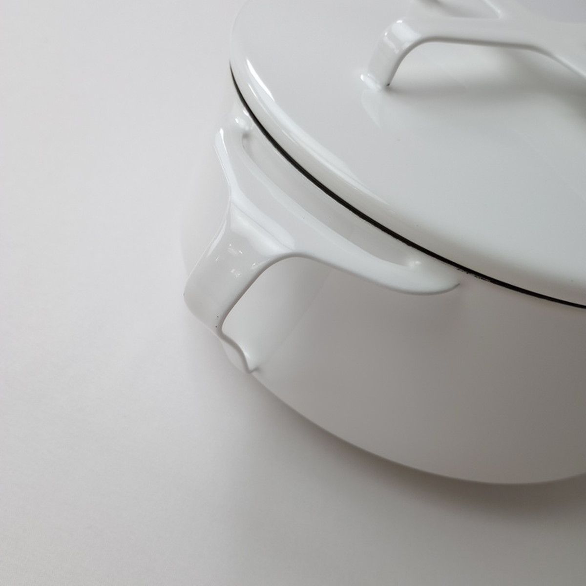 DANSK ダンスク コベンスタイル 両手鍋 ホワイト　18cm DANSK/ダンスク/両手鍋(18cm) COMFOTA 北欧雑貨店