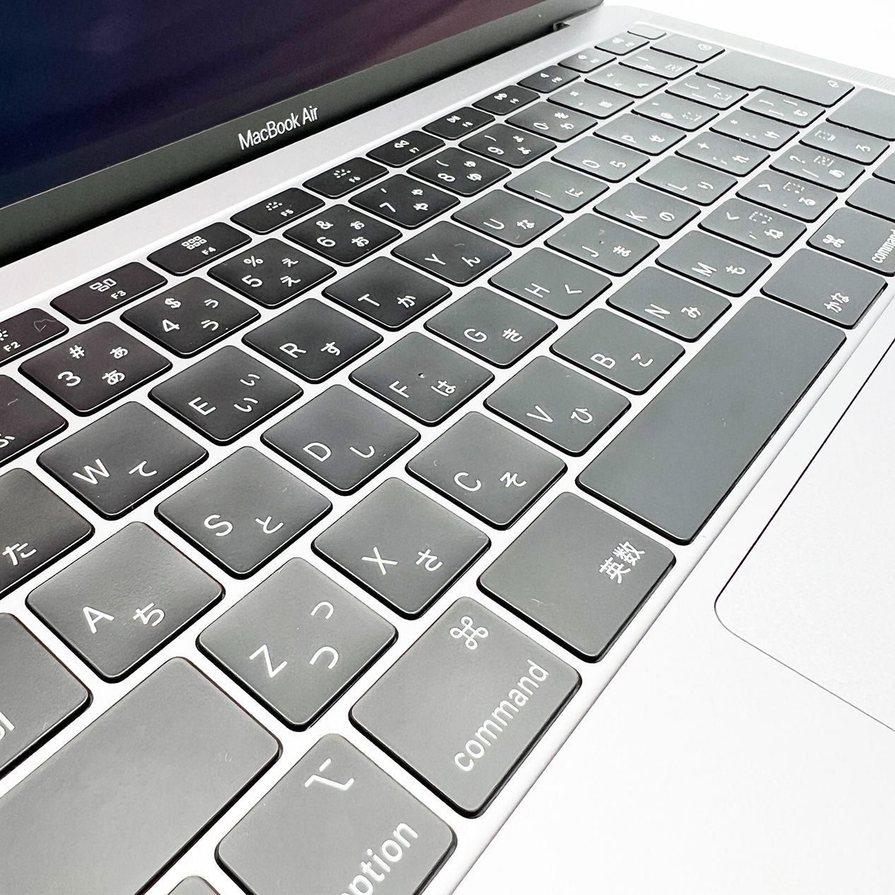 中古】MacBook Air Retinaディスプレイ 1600/13.3 MVFJ2J/A スペース 