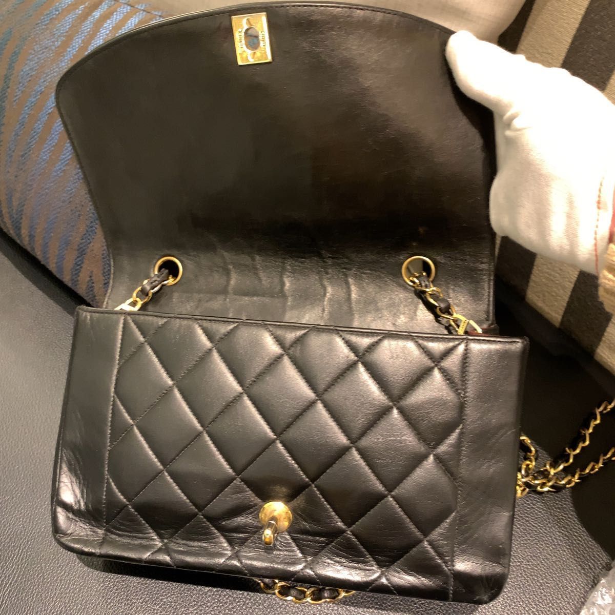 ◎本物 美品 CHANEL ダイアナ ターンロック マトラッセ ラムスキン