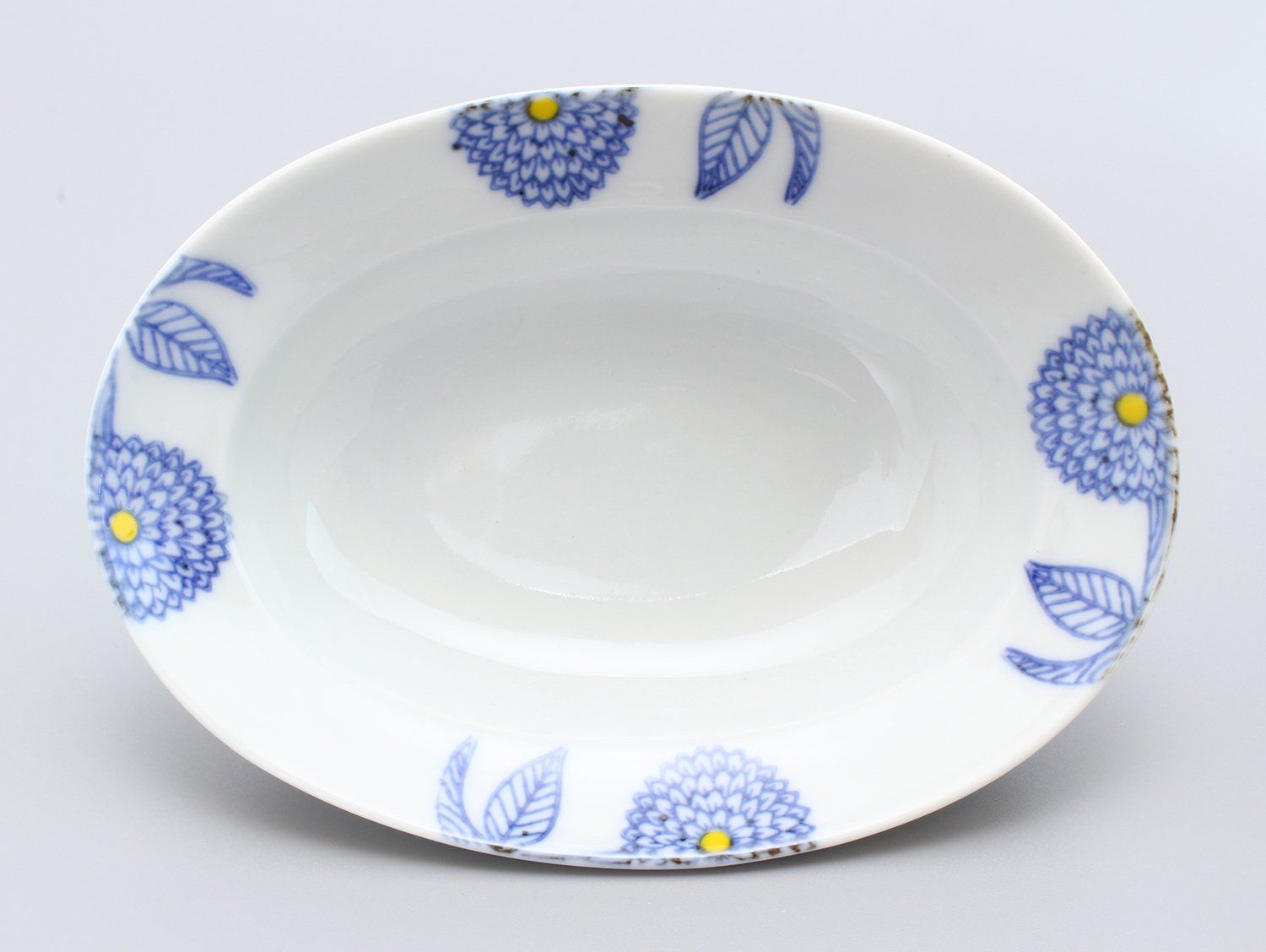 波佐見焼 勲山窯 ダリア 楕円鉢 (小) 青 14-005 - メルカリ