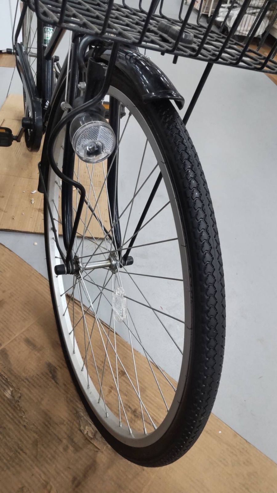 R229 ☀️ 名古屋市近郊配送無料！ 普通自転車 affiche / 26インチ 