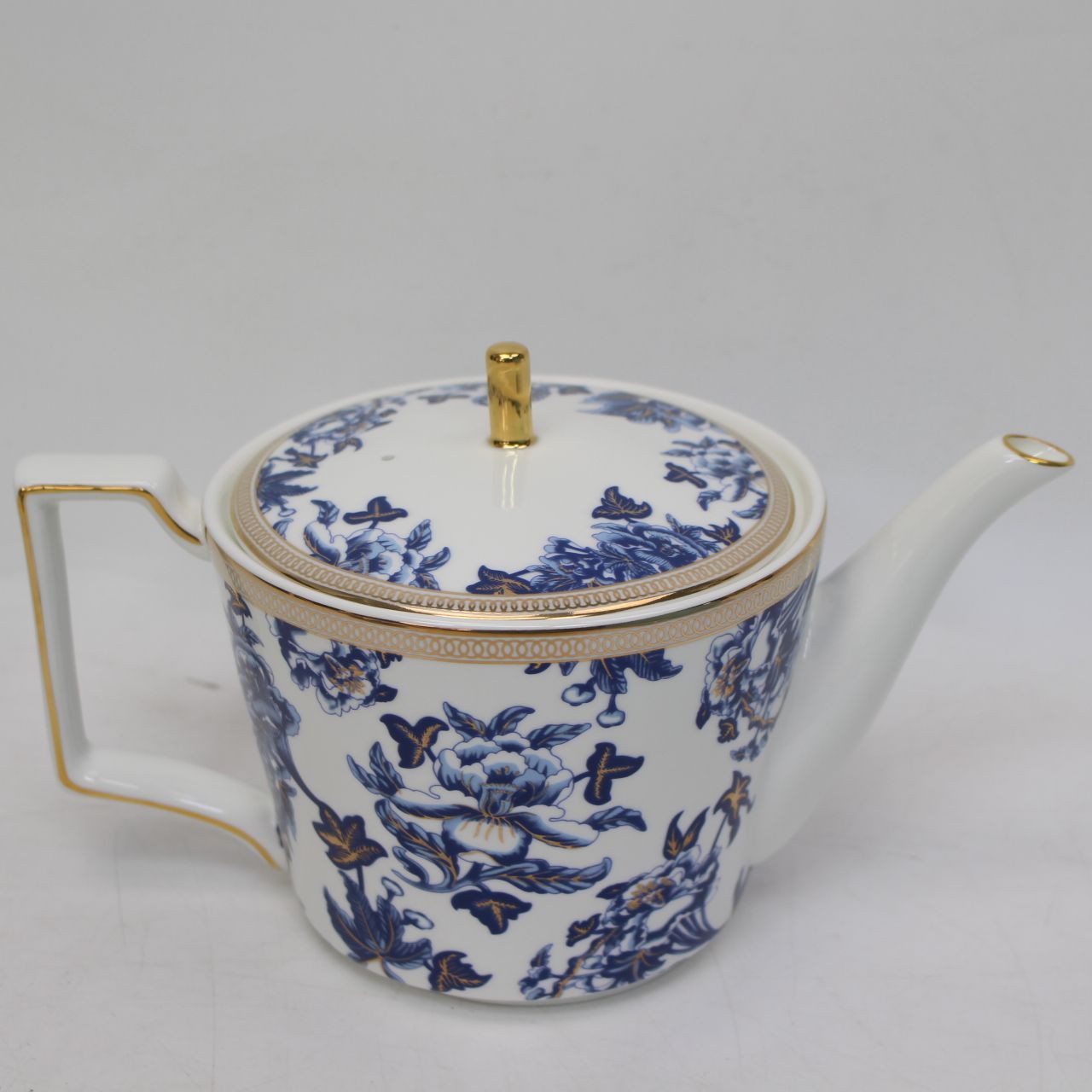 422 ウェッジウッド