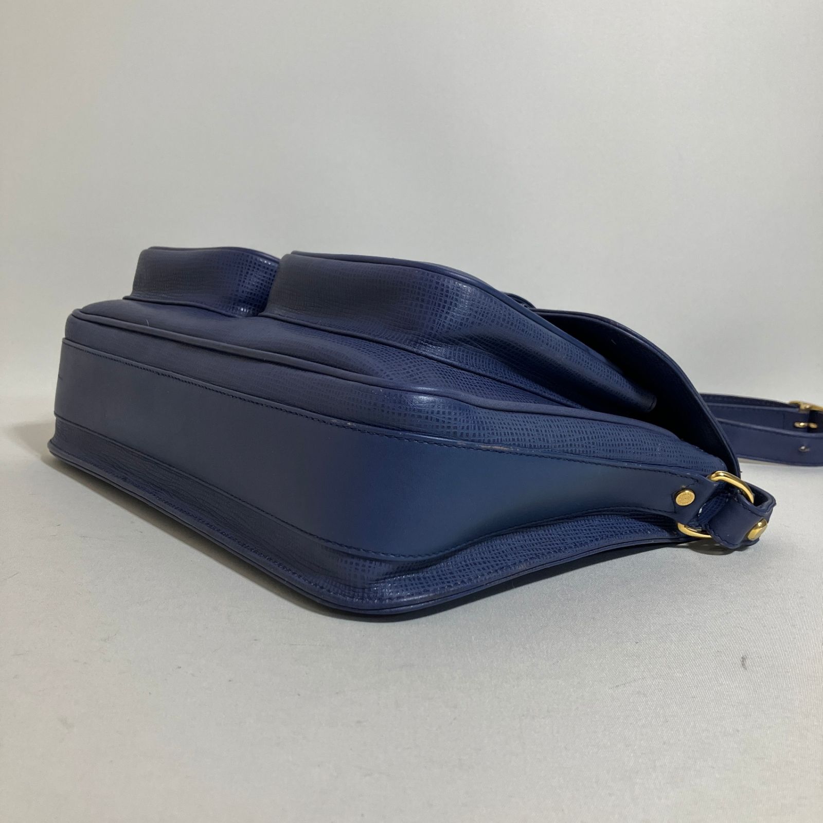 2510-159｜ハンティングワールド ショルダーバッグ ブルー ロゴ金具  