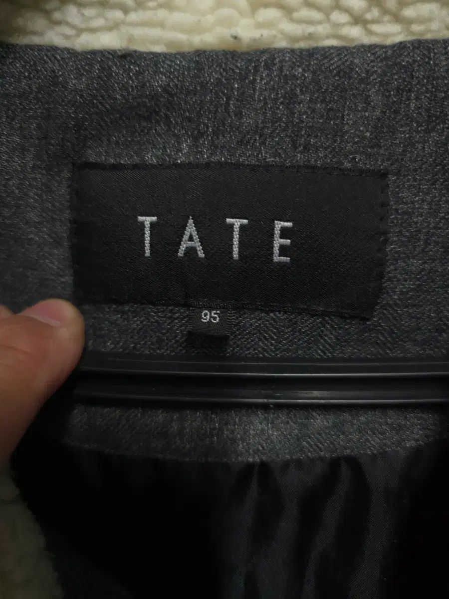 TATE テート シープスキン KARA（カラ） ダウン ベスト