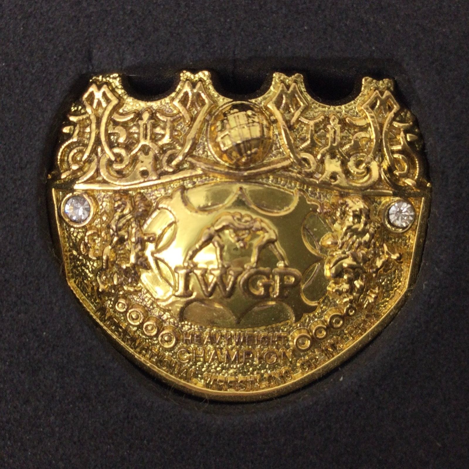 1010 新日本プロレス 歴代 IWGP ベルト ピンズコレクション