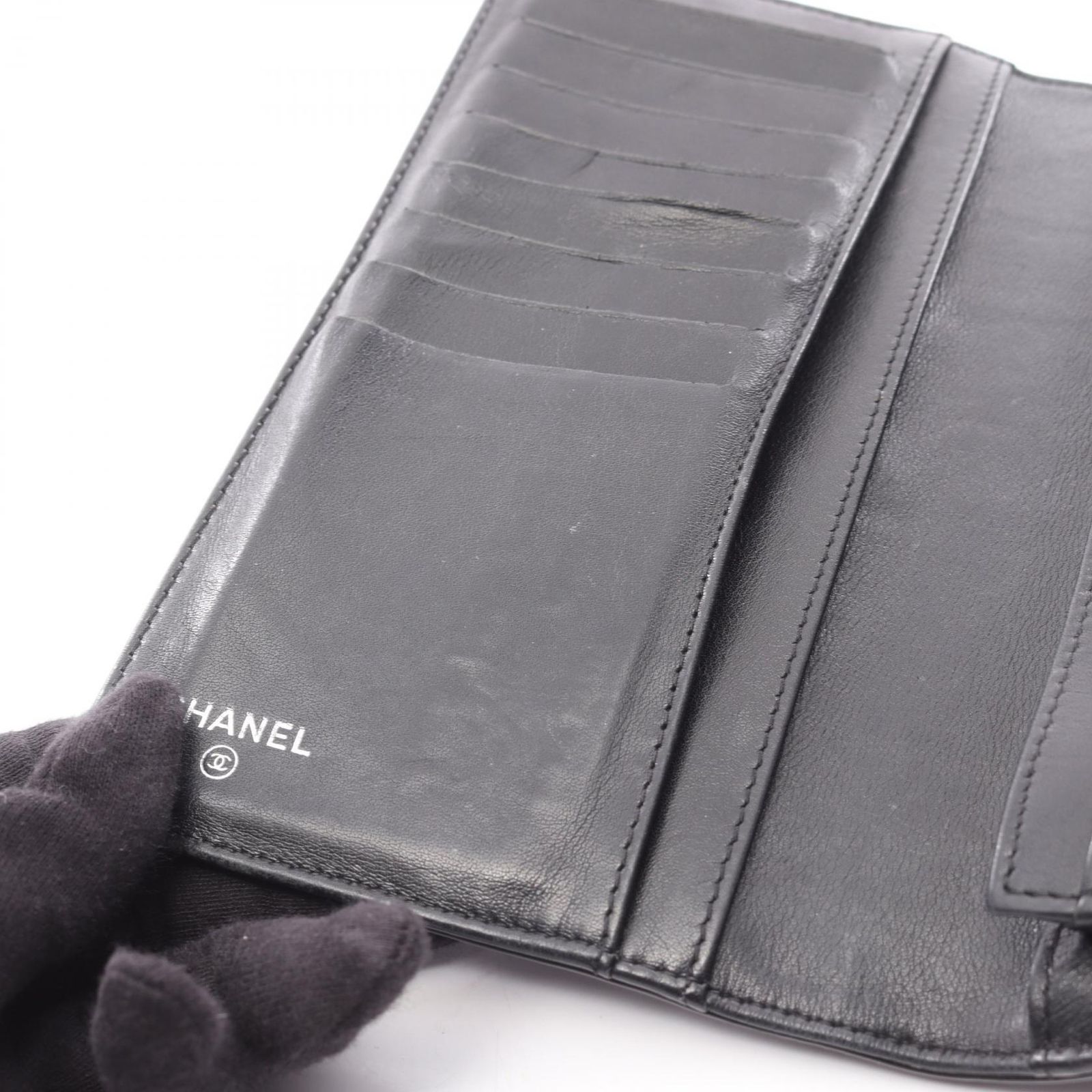 シャネル CHANEL 二つ折り長財布 カメリア メイクパレット A46074