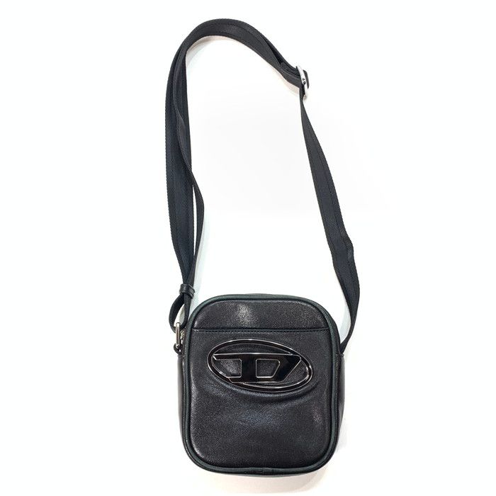 新品未使用　ディーゼル　Cross Bodybag　現行品　売り切り品　希少 中古品】DIESEL ディーゼル HOLI-D CROSS BODY BAG クロスボディ