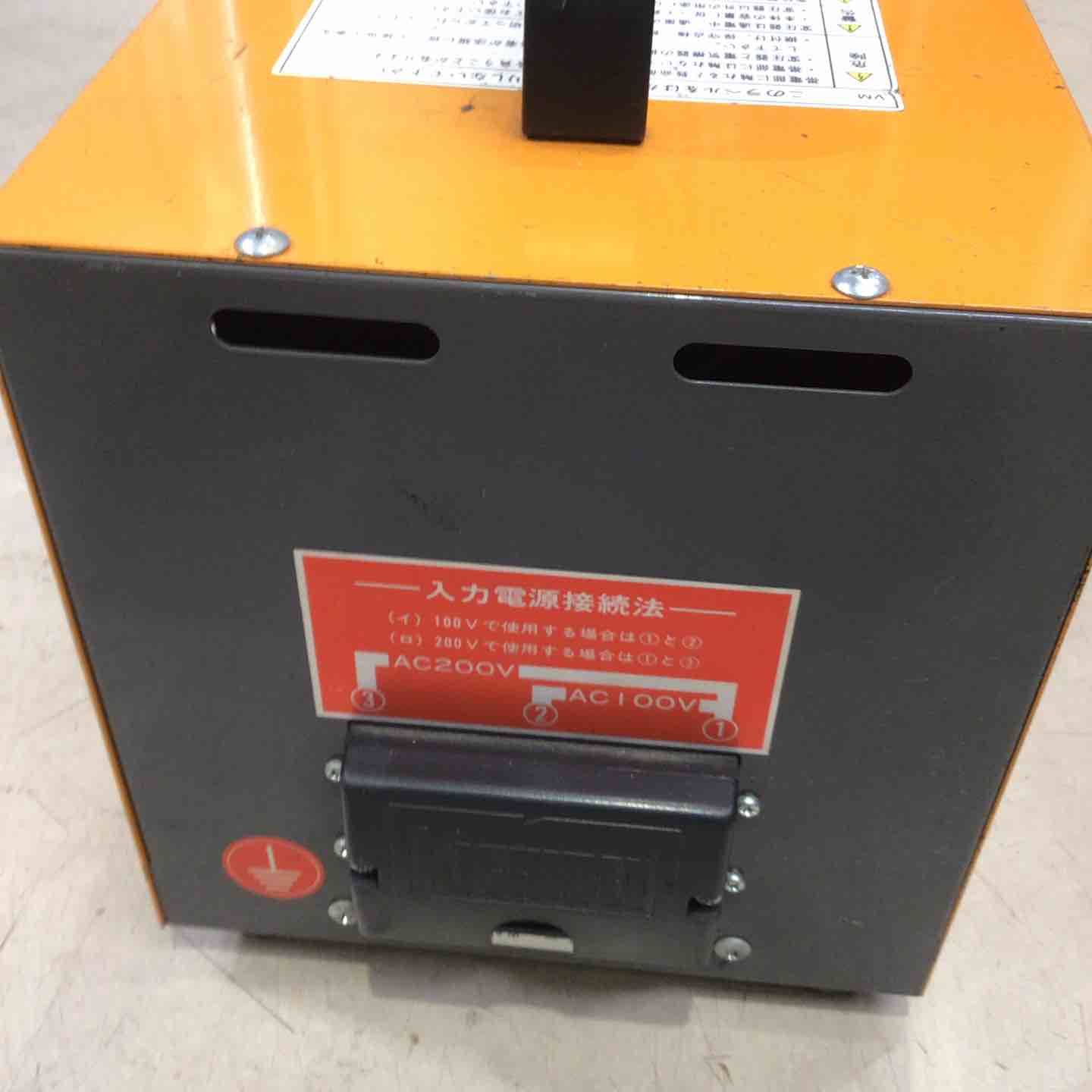 現状品/中古品】キシデン(KISHIDEN) 変圧器 Y-3000W ボルマスター