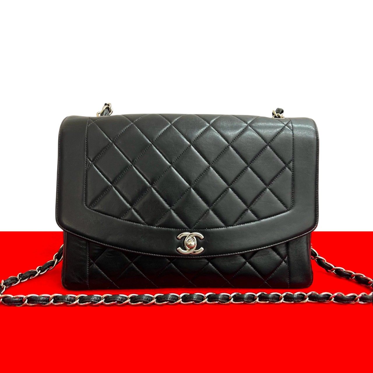 シャネル　マトラッセ　Wフラップ　ダイアナ　チェーンショルダー　シール　カード 極 美品 カード シール有 5番台 CHANEL シャネル ダイアナフラップ