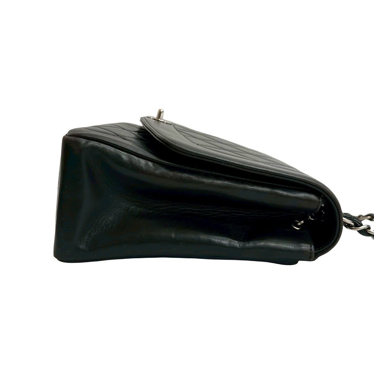 極 美品 カード シール有 5番台 CHANEL シャネル ダイアナフラップ