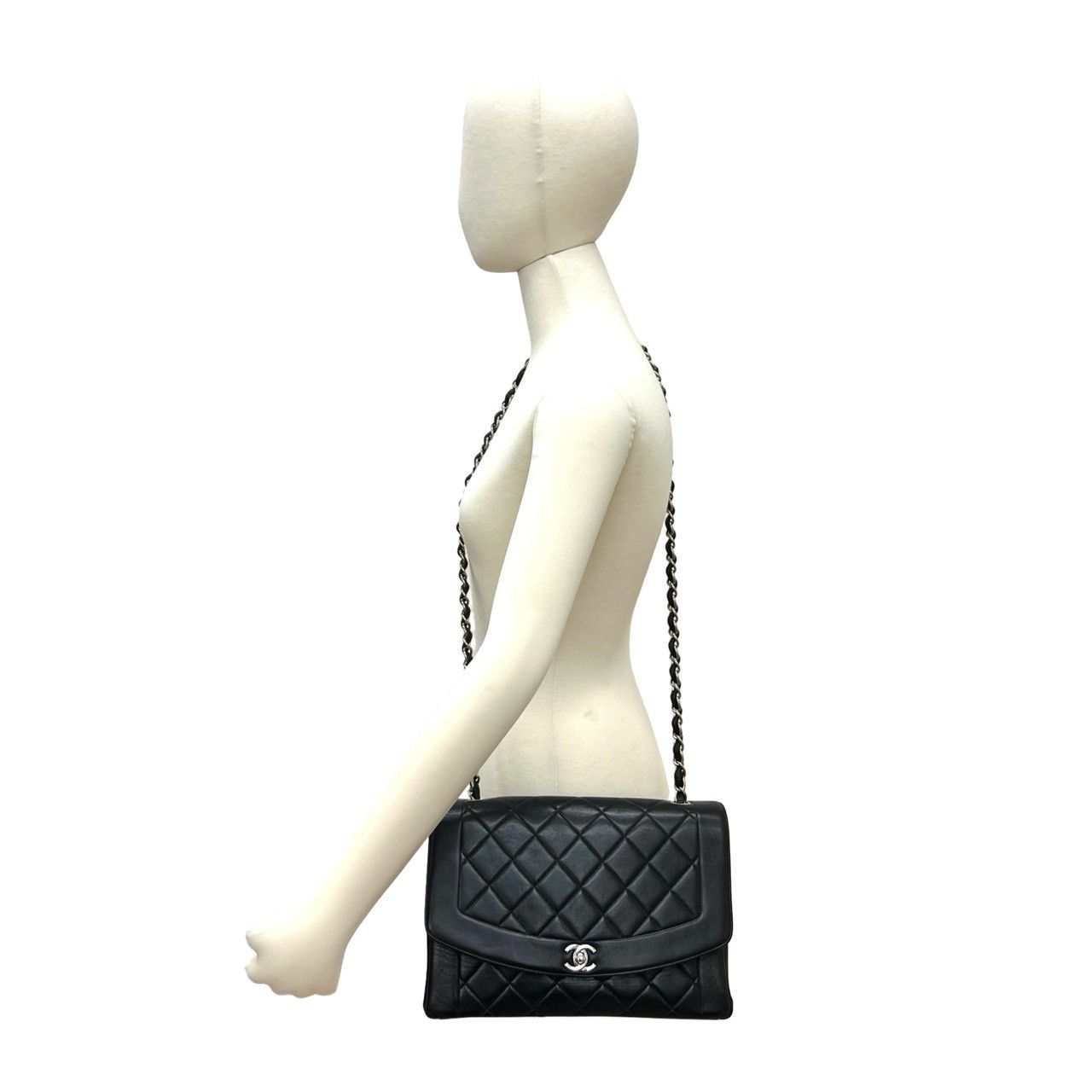 シャネル　マトラッセ　Wフラップ　ダイアナ　チェーンショルダー　シール　カード 極 美品 カード シール有 5番台 CHANEL シャネル ダイアナフラップ