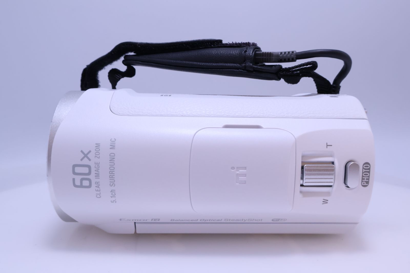 【美品】SONYビデオカメラ HDR-CX670 ホワイト 美品 sony ハンディカムビデオカメラ HDR-CX670 ホワイト おまけつき sony