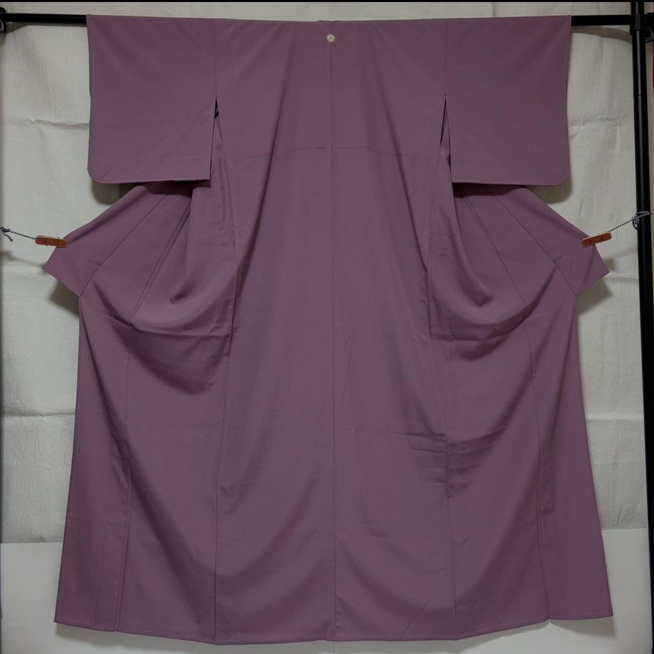 未使用近い 美品 単衣 高級化繊 紋付き 色無地 フルセット 【公式通販】