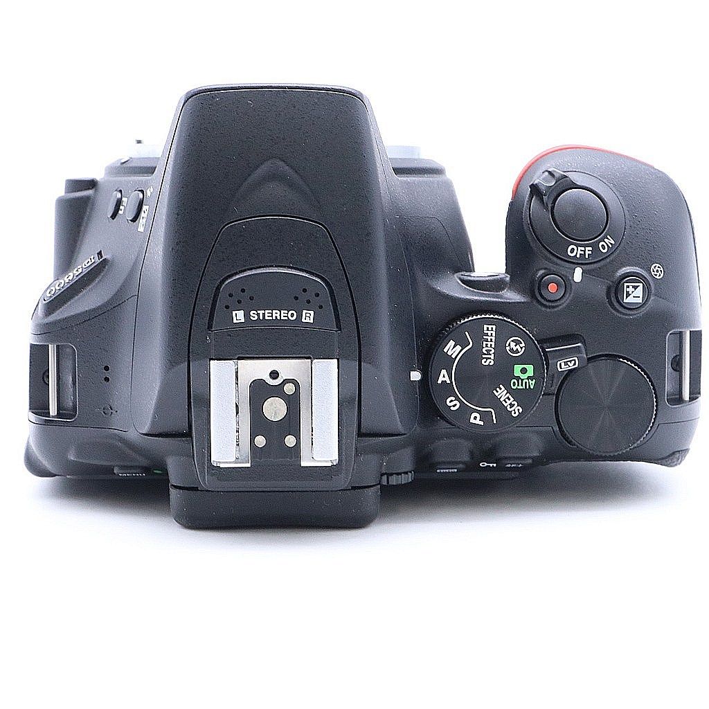 【美品】Nikon D5600 ダブルズームキット 極上品】 Nikon D5600 ダブルズームキット #6836 - メルカリ