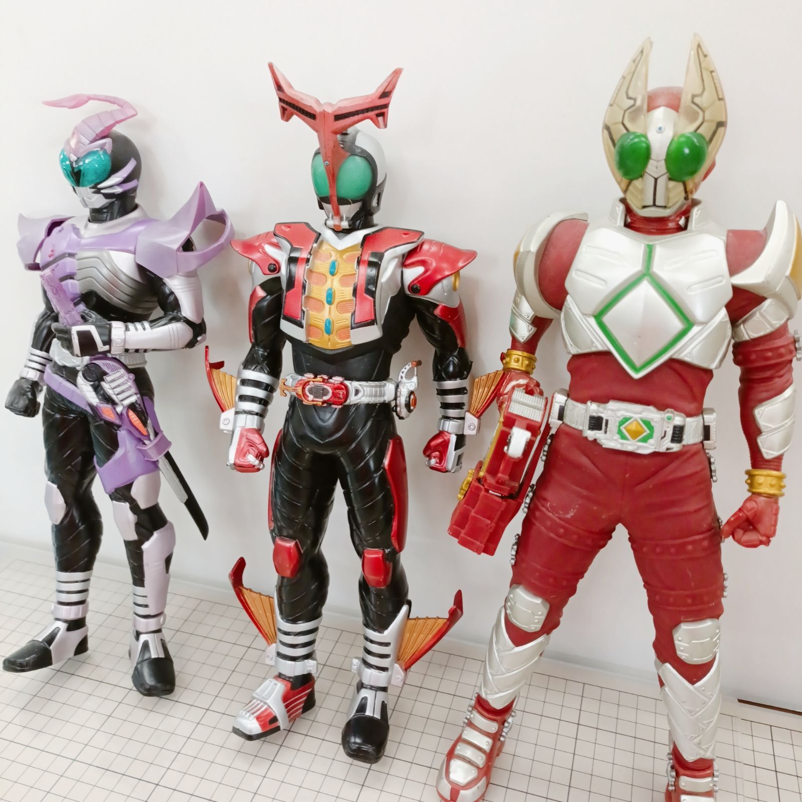 仮面ライダー ビッグソフビフィギュア3体セット - メルカリ