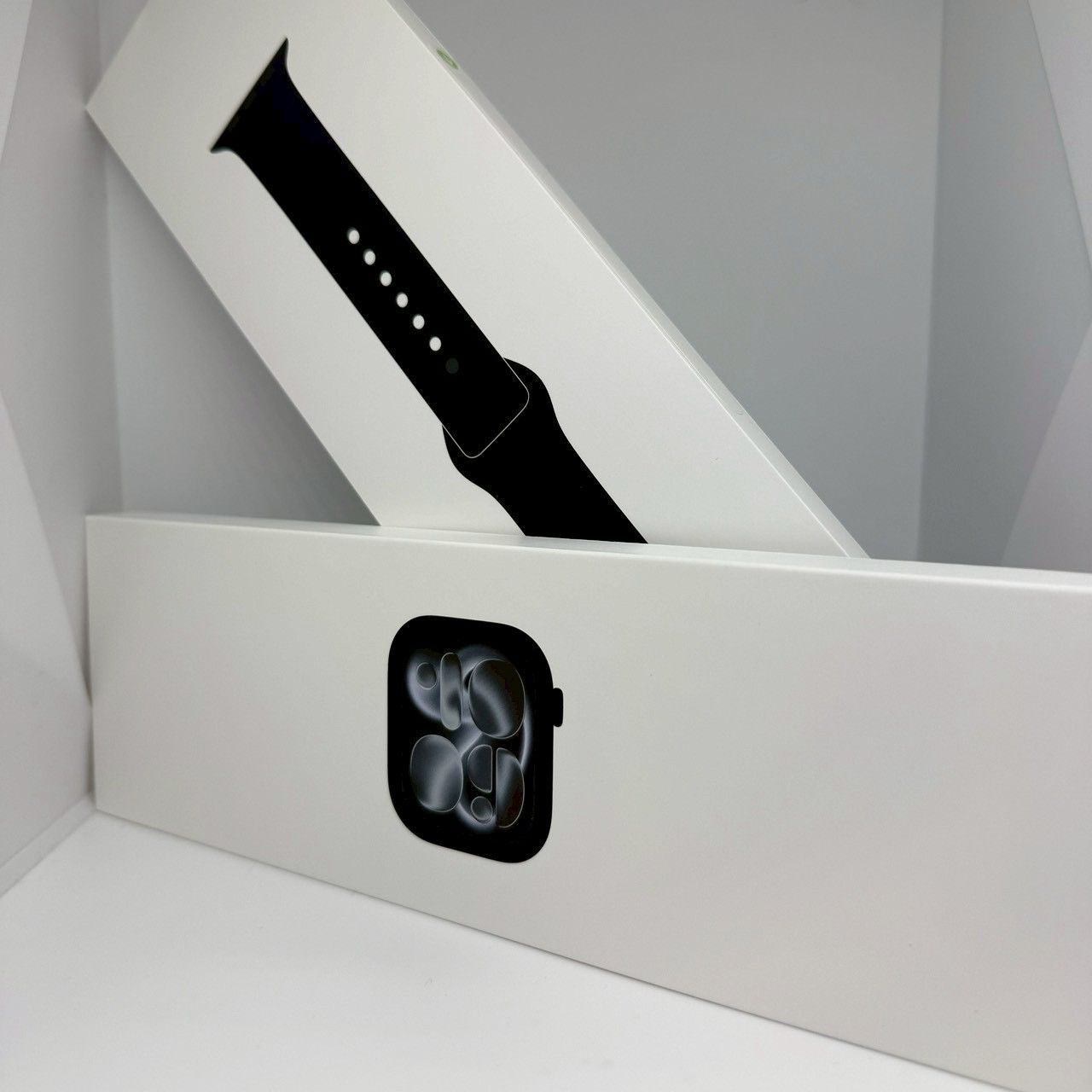 Apple Watch Series11 46mm 新品未開封 ジェットブラック - メルカリ