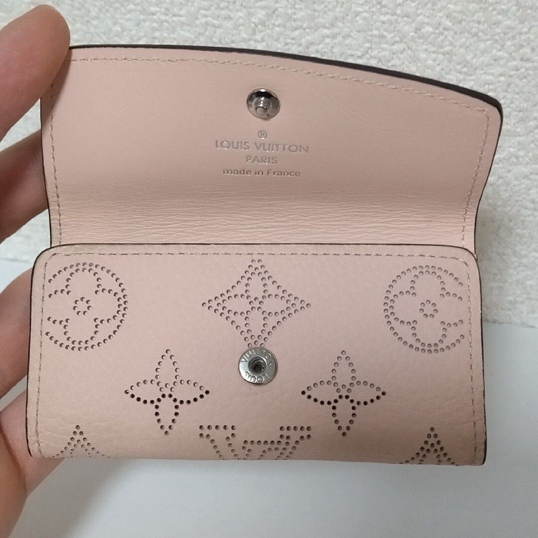 美品 ルイヴィトン ミュルティクレ4 マグノリア モノグラムマヒナ