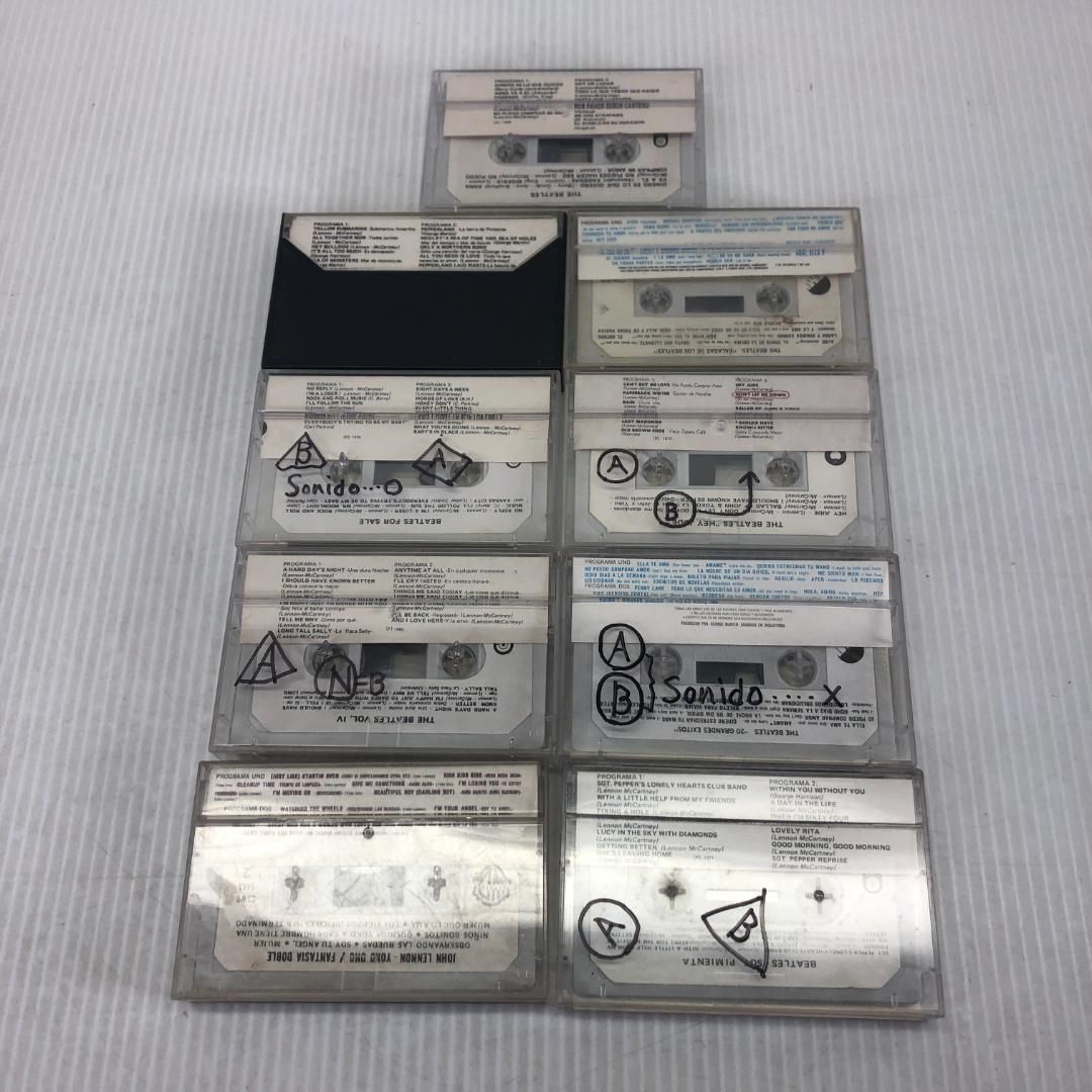 9点】THE BEATLES カセットテープ CAPITOL EMI - メルカリ