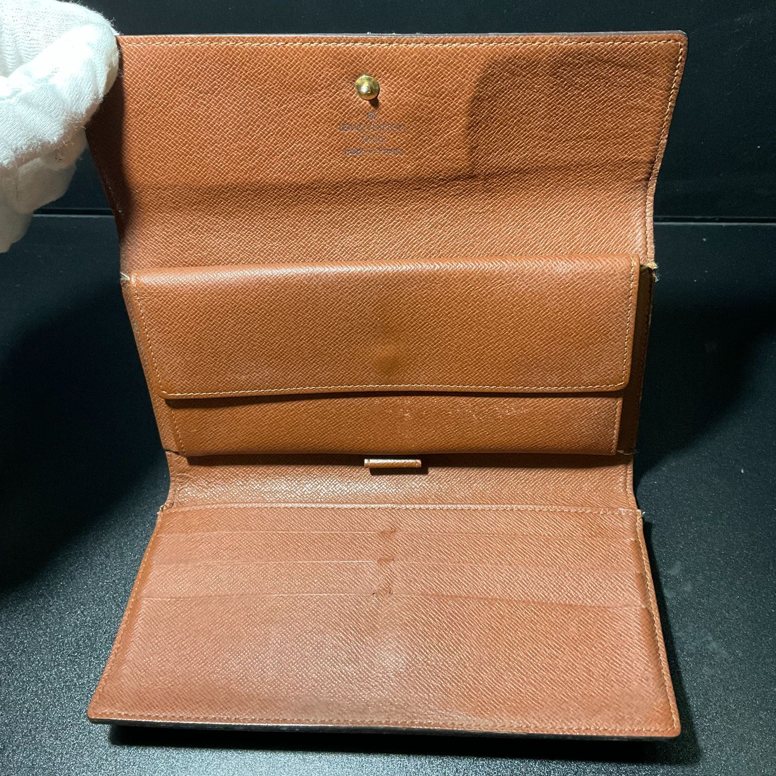 ルイヴィトン モノグラム ポルトトレゾールインターナショナル