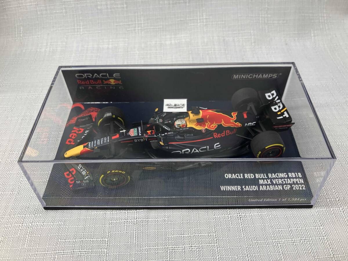 1 43 オラクル レッド ブル レーシング RB 18 マックス フェルスタッペン サウジアラビアGP 2025 ウィナー ミニチャンプス