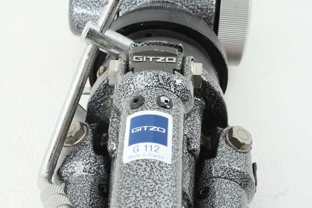美品 GITZO ジッツオ フランス G112 3段 三脚 - メルカリ
