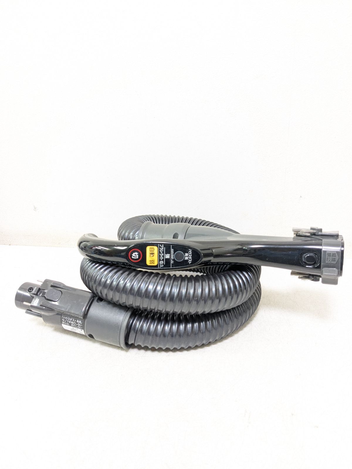 Panasonic MC-SR33G-R サイクロン式掃除機 2016年製 - メルカリ