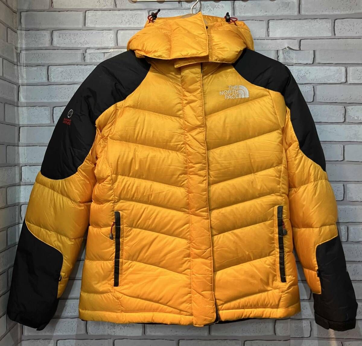 THE NORTH FACE ザノースフェイス ダウンジャケット NFD00C93 850 