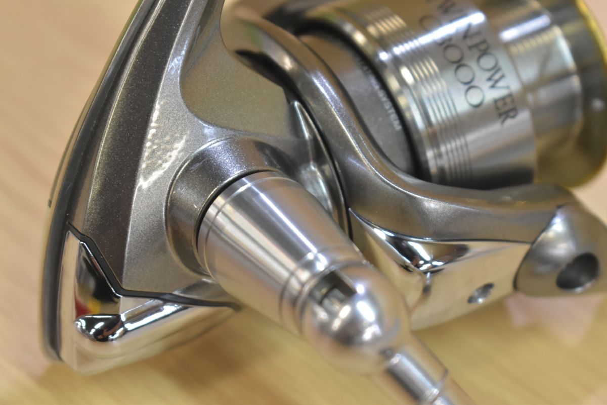 シマノ 05 ツインパワー C3000 スピニングリール SHIMANO TWINPOWER