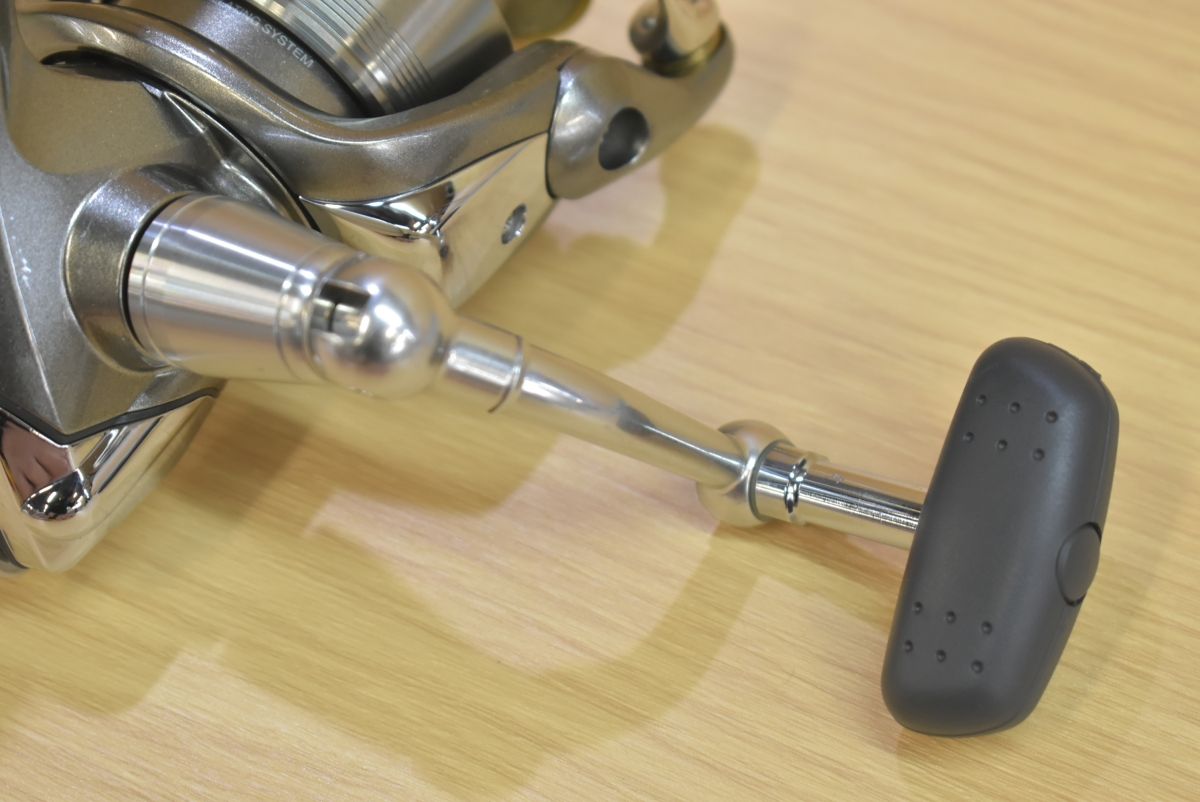 シマノ 05 ツインパワー C3000 スピニングリール SHIMANO TWINPOWER